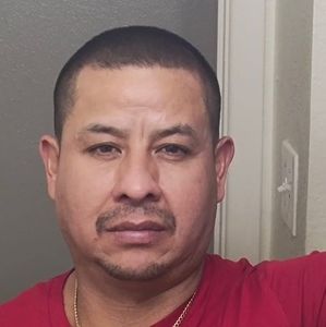 Meet your Posher, Ramiro